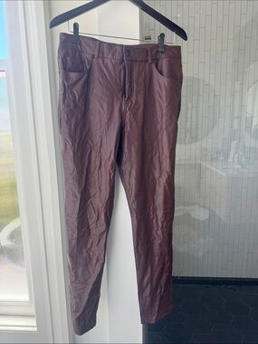 NWT Commando Women’s Faux Leather Pants in Burgundy